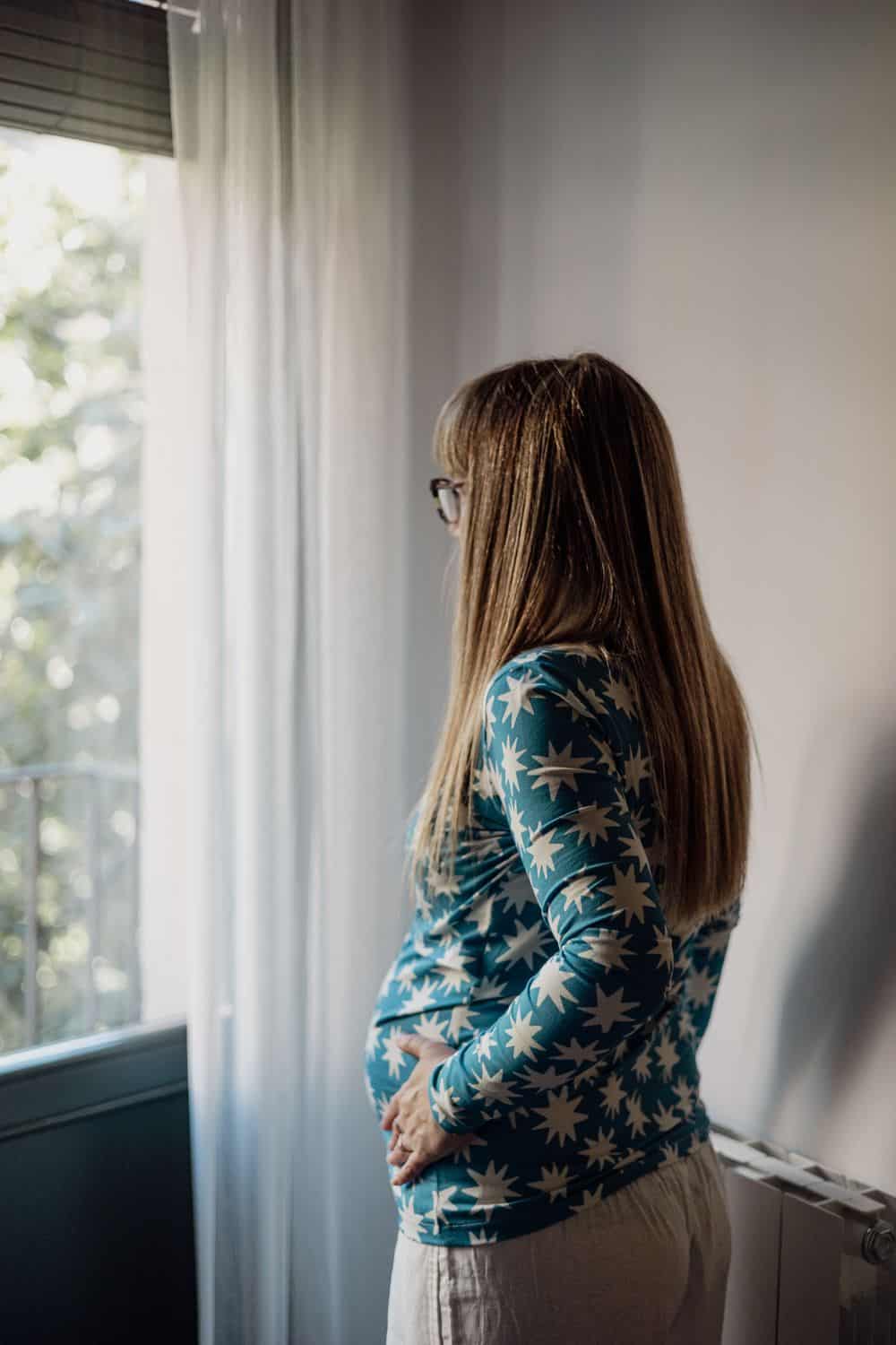 CAMISETA EMBARAZO Y LACTANCIA ESTAMPADO ESTRELLAS